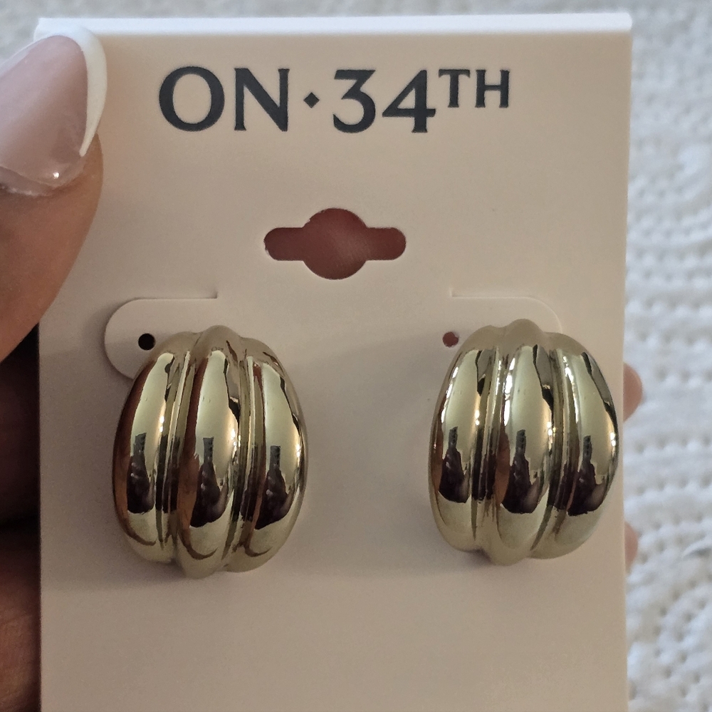 $35 On 34th Gold Hoop Earrings Women New